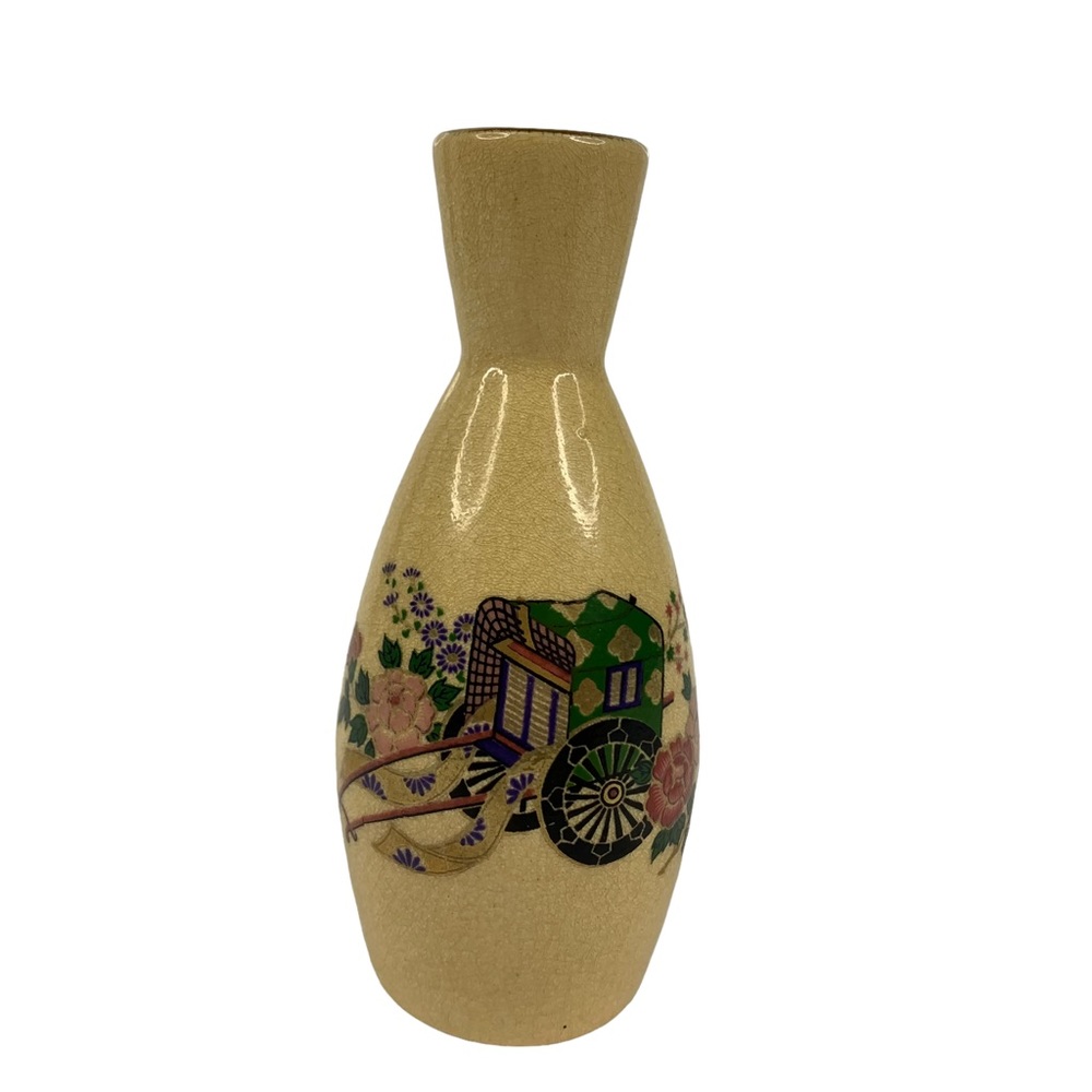 Japan‎ Oriental Vase